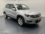 Volkswagen Tiguan 1.4 TSi Sport&Style Trekhaak-Navigatie-Cr.contr-Clima-Parkeersensoren-Stoelverwarming-Lm17''velgen