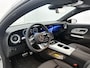 Mercedes-Benz CLA Shooting Brake 200 Business Solution AMG 58 kWh | Premium Pakket | Winterpakket | Nightpakket | Trekhaak | Massagefunctie | Vast panoramadak | MBUX Augmented Reality navigatie | 19 inch vijf-dubbelspaaks AMG-velgen | Smartphone integratie |