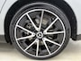 Mercedes-Benz CLA Shooting Brake 200 Business Solution AMG 58 kWh | Premium Pakket | Winterpakket | Nightpakket | Trekhaak | Massagefunctie | Vast panoramadak | MBUX Augmented Reality navigatie | 19 inch vijf-dubbelspaaks AMG-velgen | Smartphone integratie |