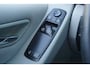 Mercedes-Benz A-klasse 160 Business Class Elegance AUTOMAAT - Airco / Cruise / BT / Parkeers. / Lm velgen / NAP