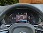 Volvo XC60 2.0 T6 Plug-in hybrid AWD Ultimate Dark | Luchtvering | Trekhaak | 360 Cam | Stoelventilatie | Pano | Memory