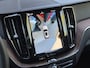 Volvo XC60 2.0 T6 Plug-in hybrid AWD Ultimate Dark | Luchtvering | Trekhaak | 360 Cam | Stoelventilatie | Pano | Memory