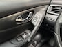Nissan Qashqai 1.2 Sport (PANORAMADAK, NAVIGATIE, LEDER, STOELVERWARMING, 360 CAMERA, ELEK SPORTSTOELEN, GETINT GLAS, CRUISE, NIEUWSTAAT)