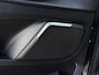 Mercedes-Benz V-klasse 300d Lang DC Avantgarde Edition | 360°-camera | Stoelventilatie | Burmester | Trekhaak | 19-inch | Full-LED | Elektrische schuifdeuren + achterklep | Stoelverwarming | Dodehoek detectie