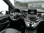 Mercedes-Benz V-klasse 300d Lang DC Avantgarde Edition | 360°-camera | Stoelventilatie | Burmester | Trekhaak | 19-inch | Full-LED | Elektrische schuifdeuren + achterklep | Stoelverwarming | Dodehoek detectie