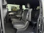 Mercedes-Benz V-klasse 300d Lang DC Avantgarde Edition | 360°-camera | Stoelventilatie | Burmester | Trekhaak | 19-inch | Full-LED | Elektrische schuifdeuren + achterklep | Stoelverwarming | Dodehoek detectie