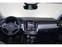 Volvo V90 T6 Recharge AWD Plus Bright - Panorama/schuifdak - IntelliSafe Assist & Surround - 360º Camera - Harman/Kardon audio - Adaptieve LED koplampen - Verwarmde voorstoelen, stuur & achterbank - Parkeersensoren voor & achter - Elektr. bedienb. voorstoelen met geheugen - Extra getint glas - 19' LMV
