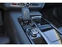 Volvo V90 T6 Recharge AWD Plus Bright - Panorama/schuifdak - IntelliSafe Assist & Surround - 360º Camera - Harman/Kardon audio - Adaptieve LED koplampen - Verwarmde voorstoelen, stuur & achterbank - Parkeersensoren voor & achter - Elektr. bedienb. voorstoelen met geheugen - Extra getint glas - 19' LMV
