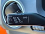 Volkswagen Up! 1.0 BMT High up! Airco Cruise Telefoon Stoelverwarming