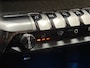 Peugeot 5008 1.2 PureTech Allure Sport 7 Persoons (APPLE CARPLAY, GROOT NAVI, STOELVERWARMING, LEDER, 360 CAMERA, SPORTSTOELEN, LANE ASSIST, GETINT GLAS, CRUISE, NIEUWSTAAT)