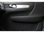 Volvo XC40 T2 AUT. MOMENTUM BUSINESS -CAMERA|ZITTINGVERL.|PRIVACY.GLAS|KEYLESS|CARPLAY|18"