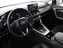 Toyota RAV4 2.5 Hybrid AWD Bi-Tone | Apple Carplay/Android Auto | Trekhaak | 1650KG Trekvermogen | Parkeersensoren | JBL Audio | 360Camera |