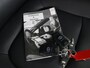 Toyota RAV4 2.5 Hybrid AWD Bi-Tone | Apple Carplay/Android Auto | Trekhaak | 1650KG Trekvermogen | Parkeersensoren | JBL Audio | 360Camera |