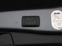 Toyota RAV4 2.5 Hybrid AWD Bi-Tone | Apple Carplay/Android Auto | Trekhaak | 1650KG Trekvermogen | Parkeersensoren | JBL Audio | 360Camera |