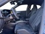 Opel Mokka-e Electric GSE EV 54kWh 281pk | SNEL LEVERBAAR! | €5.000 KORTING | ZWARTE MOTORKAP | SPORTSTOELEN | CAMERA | APPLE CARPLAY / ANDROID AUTO | 3-FASEN |