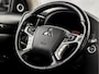 Mitsubishi Outlander 2.0 PHEV Deluxe 204Pk Automaat (SCHUIFDAK, NAVIGATIE, LEDER, 360 CAMERA, GETINT GLAS, STUUR/STOELVERWARMING, ADAPTIVE CRUISE, NIEUWE APK, NIEUWSTAAT)