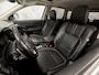 Mitsubishi Outlander 2.0 PHEV Deluxe 204Pk Automaat (SCHUIFDAK, NAVIGATIE, LEDER, 360 CAMERA, GETINT GLAS, STUUR/STOELVERWARMING, ADAPTIVE CRUISE, NIEUWE APK, NIEUWSTAAT)