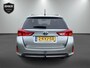 Toyota Auris Touring Sports 1.8 Hybrid Lease