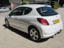 Peugeot 207 1.6 VTi Première zeer mooi en lux met trekhaak apk 17-12-2026