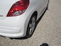 Peugeot 207 1.6 VTi Première zeer mooi en lux met trekhaak apk 17-12-2026