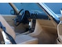 Mercedes-Benz SL 560 SL 1986 Roadster/Convertible USA Spec