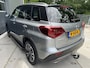 Suzuki Vitara 1.4 Boosterjet Style Smart Hybrid Automaat Navigatie Camera Trekhaak Assistentie pakket