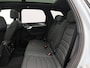 Volkswagen Touareg 3.0 TSi eHybrid 4MOTION R Origineel Nederlands | 1e Eigenaar | Luchtvering | Comfort Pakket | Multimedia Pakket | Trekhaak elektrisch inklapbaar incl. Trailer Assist' | Zijruiten van gelaagd veiligheidsglas; geluiddempend; achterruit en zijruiten achter getint | Servosluiting portieren