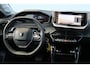 Peugeot 208 1.2 Hybrid 110 e-DCS6 Allure | Camera | Cruise | Carplay | Dodehoeksens. | DAB | Navi | Camera | Cruise | Carplay | Dodehoeksens. | DAB | Navi |