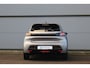 Peugeot 208 1.2 Hybrid 110 e-DCS6 Allure | Camera | Cruise | Carplay | Dodehoeksens. | DAB | Navi | Camera | Cruise | Carplay | Dodehoeksens. | DAB | Navi |