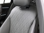 Mercedes-Benz E-klasse 300 e Sport Edition | Premium Plus pakket | Winterpakket | Nightpakket | Leder pakket | Techniekpakket | Rijassistentiepakket Plus | Trekhaak | 20-inch AMG multi-spaak velgen | Smartphone integratie | Panoramaschuifdak |