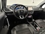Peugeot 2008 1.2 VTi Allure Pack Premium Plus | Clima | Cruise | Trekhaak | Sfeer | Navi | Parkeersens.