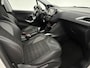 Peugeot 2008 1.2 VTi Allure Pack Premium Plus | Clima | Cruise | Trekhaak | Sfeer | Navi | Parkeersens.