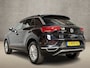 Volkswagen T-Roc 1.0 TSI Sport (PANORAMADAK, VIRTUAL COCKPIT, APPLE CARPLAY, GROOT NAVI, LED KOPLAMPEN, SPORTSTOELEN, ADAPTIVE CRUISE, PARKEERSENSOREN, NIEUWE APK, NIEUWSTAAT)