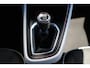 Renault Clio 1.0 TCe Intens Groot Navigatie 16 inch LMV Half Leder Sfeerverlichting Navigatie Achteruitrijcamera Carplay Clima Cruise Control