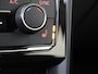 Volkswagen T-Cross 1.0 TSI Life | Stoelverwarming | CarPlay | Achteruitrijcamera | Adaptieve Cruise control | DAB radio | Parkeersensoren |