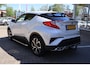 Toyota C-HR / C-HR+ 1.8 Hybrid STYLE ULTIMATE AFN.TREKHAAK DODEHOEK DETECTIE SENSOREN V+A STOELVERW. KEYLESS AD-CRUISE LED