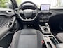 Ford Focus 1.0 EcoBoost 125pk H6 ST Line Business Navigatie Stoel- stuurverwarming Camera Voorruit verwarming