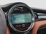 MINI Mini 1.5 Camden Edition | Panoramadak | Leder | Camera | Cruise Control | Airco (automatisch) | Apple Carplay/Android Auto|telefoonintegratie premium | Cruise control