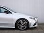 Mercedes-Benz A-klasse 180 Business Solution AMG Navi / DAB / Pano-dak / Apple Carplay / Camera