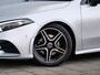 Mercedes-Benz A-klasse 180 Business Solution AMG Navi / DAB / Pano-dak / Apple Carplay / Camera