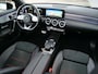 Mercedes-Benz A-klasse 180 Business Solution AMG Navi / DAB / Pano-dak / Apple Carplay / Camera