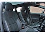 Volvo V40 T3 Polar+ Sport | Panoramadak | Stoelverwarming | Afneembare trekhaak | Full led system | Extra getint glas | Achteruitrijcamera | Keyless entry | Climate control | 17 inch. lichtmetalen velgen