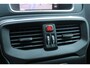 Volvo V40 T3 Polar+ Sport | Panoramadak | Stoelverwarming | Afneembare trekhaak | Full led system | Extra getint glas | Achteruitrijcamera | Keyless entry | Climate control | 17 inch. lichtmetalen velgen