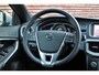 Volvo V40 T3 Polar+ Sport | Panoramadak | Stoelverwarming | Afneembare trekhaak | Full led system | Extra getint glas | Achteruitrijcamera | Keyless entry | Climate control | 17 inch. lichtmetalen velgen
