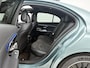 Mercedes-Benz E-klasse 300 e Sport Edition | Premium pakket | Winterpakket | Nightpakket | Rijassistentiepakket Plus | GUARD 360° | Trekhaak | Panoramaschuifdak | Sierdelen in pianolak zwart | 20-inch AMG multispaak velgen |