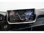 Peugeot 2008 1.2 PureTech 100 Allure | Camera Voor & Achter | Navigatie | All Season Banden | Climate Controle | Parkeersensoren | Apple Carplay & Android Auto |