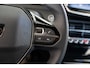 Peugeot 2008 1.2 PureTech 100 Allure | Camera Voor & Achter | Navigatie | All Season Banden | Climate Controle | Parkeersensoren | Apple Carplay & Android Auto |