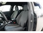 Peugeot 2008 1.2 PureTech 100 Allure | Camera Voor & Achter | Navigatie | All Season Banden | Climate Controle | Parkeersensoren | Apple Carplay & Android Auto |