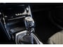 Peugeot 2008 1.2 PureTech 100 Allure | Camera Voor & Achter | Navigatie | All Season Banden | Climate Controle | Parkeersensoren | Apple Carplay & Android Auto |