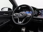 Volkswagen Golf 1.5 eTSI Aut. R-Line | Panoramadak | IQ Light | BlackStyle | Winterpakket | HeadUp Display | 18" Velgen |